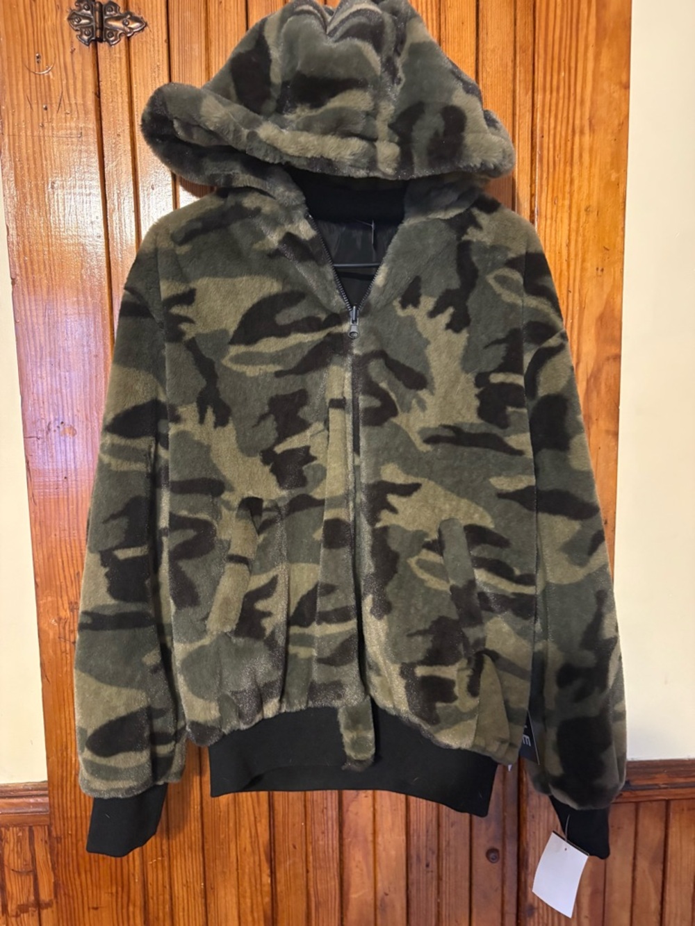 Faux Fur Camo Hooded Zip Jacket - Olive & Black